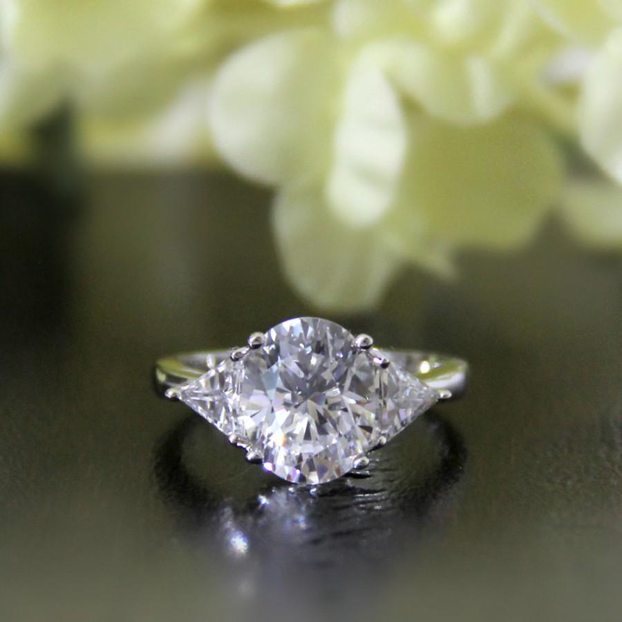 زفاف - 3.0 Carat Center Engagement Ring-Oval Cut-Diamond Simulants-Bridal Ring-Wedding Ring-Anniversary Ring-dazzling-925 Sterling Silver-R28712