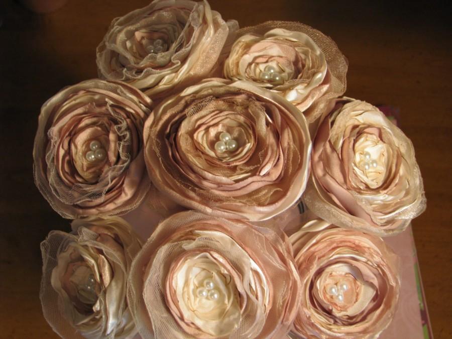 Hochzeit - BOUQUET for BRIDE or BRIDESMAIDS or centerpiece for your table