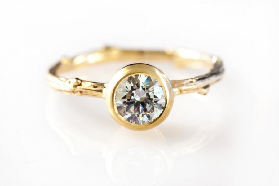 Свадьба - 14KT Twig Bezel Engagement Ring with Moissanite