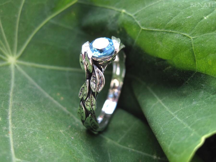 زفاف - Leaf Ring In 14k White Gold With Blue Topaz Gemstone, Leaves Ring, Friendship Ring, New Designer Gold Ring, Forest Ring, Natural Floral Ring