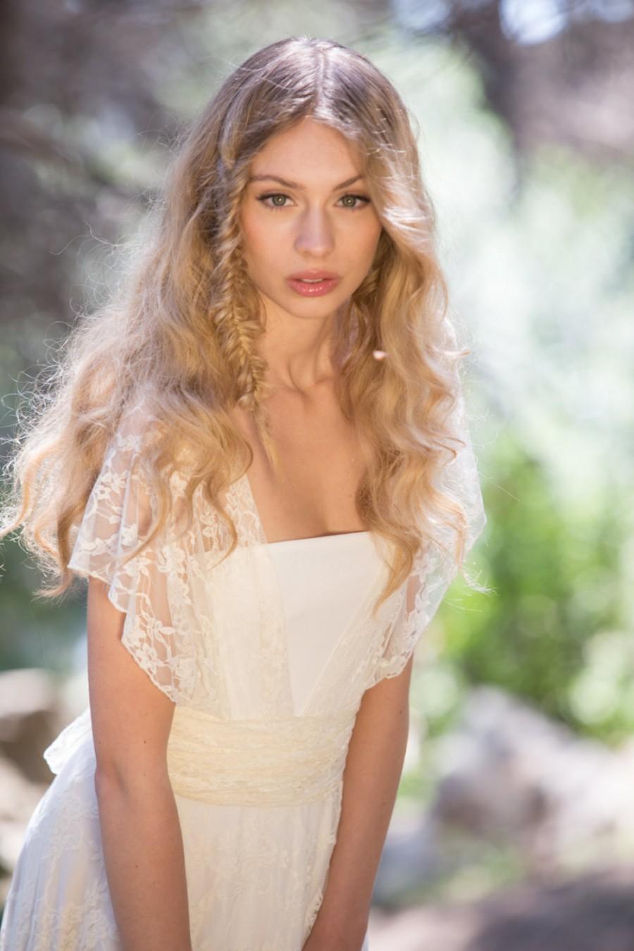 Hochzeit - Romantic Boho Lace Wedding Dress, Backless Bridal Gowns, Convertible wedding dresses, marriage, ivory lace gown, feminine lace wedding dress
