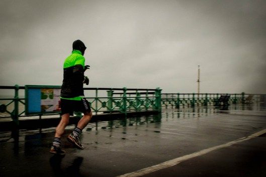 Свадьба - 12 Tips For Running In The Rain - Yuri In A Hurry