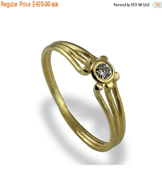 زفاف - Black Friday SALE - Solitaire Engagement Ring , Diamond Engagement Ring , Solitaire Cut Ring , 14K Yellow Gold , Unique Ring , Delicate Wedd