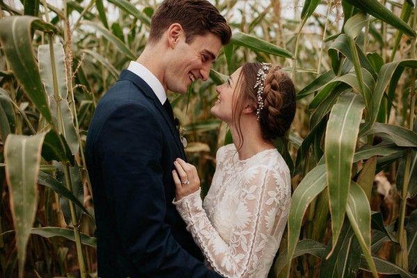 Свадьба - Lovely Cream And Blush Wedding At Maplehurst Farms   Wedding Film