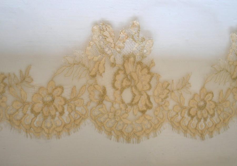 Mariage - Gold Lace Mantilla Veil, Cathedral Length Wedding Veils, Cathedral Mantilla Veil - Champagne Tulle