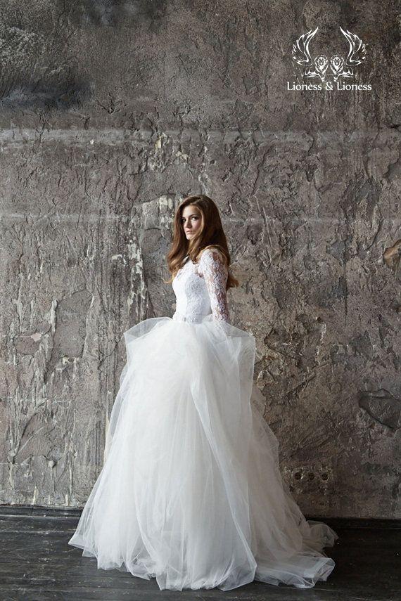 Wedding - Wedding Dress. Lace Wedding Dress. Long Sleevs Wedding Dress Vera