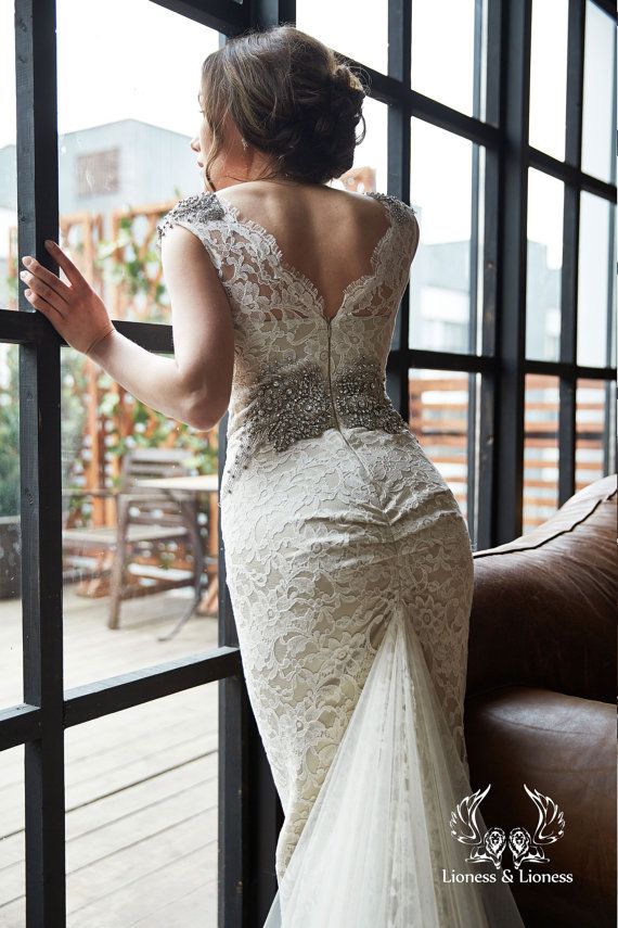 Hochzeit - Wedding Dress. Bridal Gown. Lace Wedding Dress. Wedding Gown. Bridal Dress. Couture Dress. Bridal Gown Lace