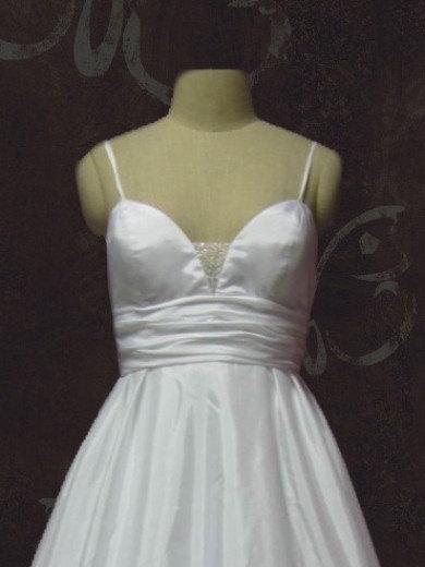 زفاف - Simple Elegant A-line Low Back Empire Waist Wedding Gown with Spaghetti Straps