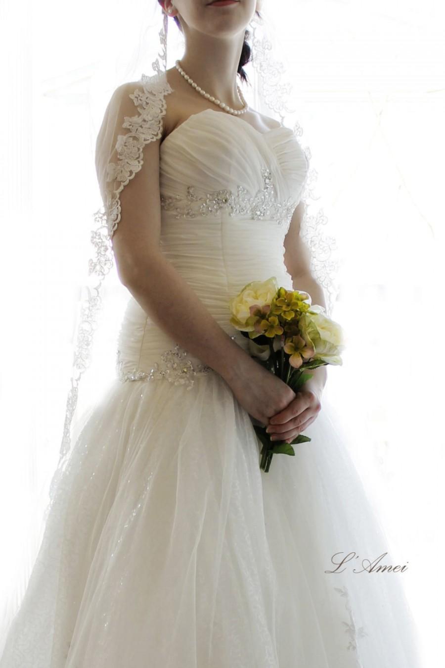 زفاف - Long Alencon Lace Cathedral Mantilla Briadal Wedding Veil. SALE 40% off
