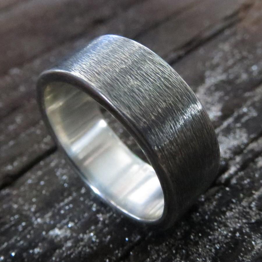 زفاف - Mens Wedding Ring Oxidized Sterling Silver Unusual Subtle Texture Steampunk Band 8mm Design 0101ST