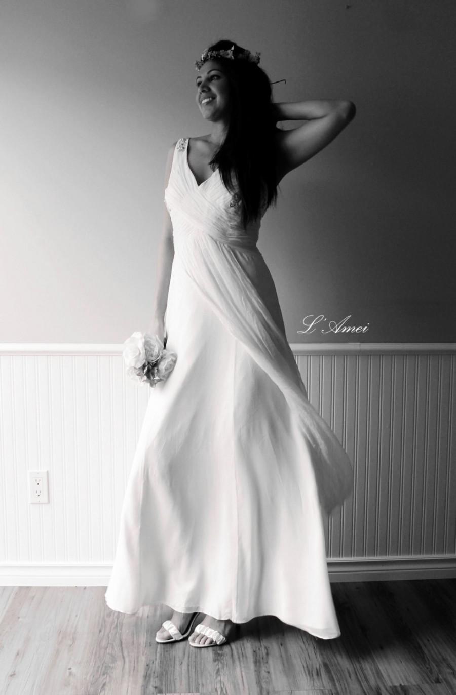 زفاف - Bohemian Style Silk Wedding Bridal Dress with Open Back and Hand-Beaded Bling Details. Custom made to Order