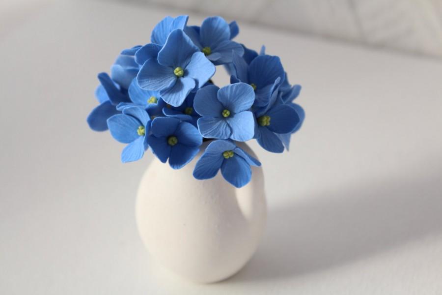 Wedding - Hair bobby pin polymer clay flowers. Set of 6. blue  hydrangea - 3 with 2 flowers and 3 with 4 flowers