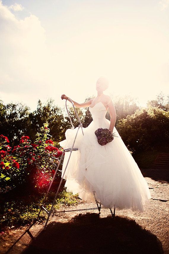 Hochzeit - Fluffy Cotton Slip Wedding Dress