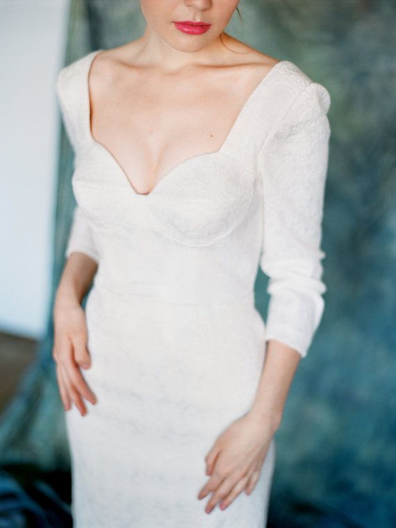 Hochzeit - Cassiopeia // Classic Wedding Gown - Wedding Dress With Sleeves - Winter Wedding Dress - Warm Wedding Gown - Winter Wonderland Gown