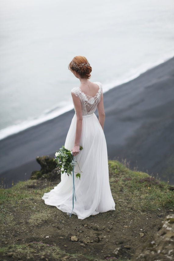 زفاف - Milk Shade Open Back Wedding Dress With Cotton Slip