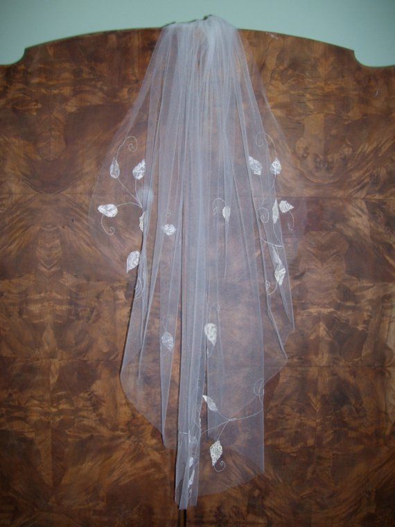 زفاف - Hippie Chic Lace Leaf Veil