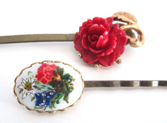 Свадьба - Red Hairpins Bridal Hair Accessory Holiday Fashion Hairpins Wedding Flower Clips