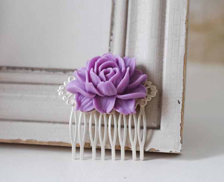 Свадьба - Lilac Violet Purple Rose Flower Matte Silver Filigree Hair Comb. Purple Wedding Bridal Hair Accessory. Wedding hairpiece, Bridesmaid Gift