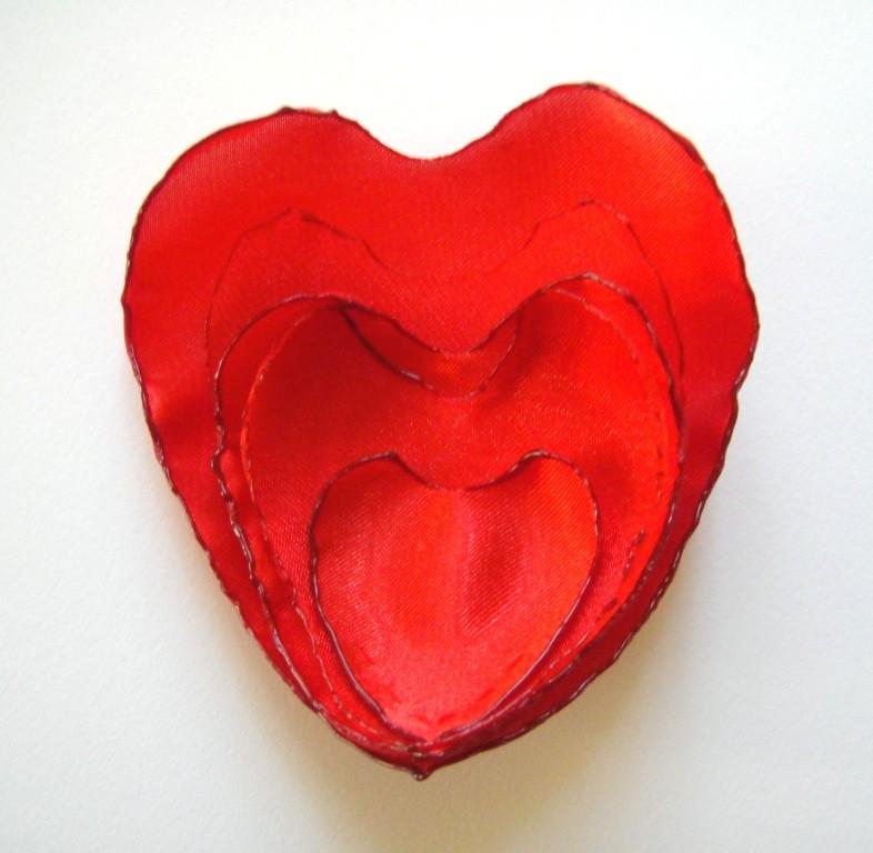 Hochzeit - be my valentine, my heart is yours brooch