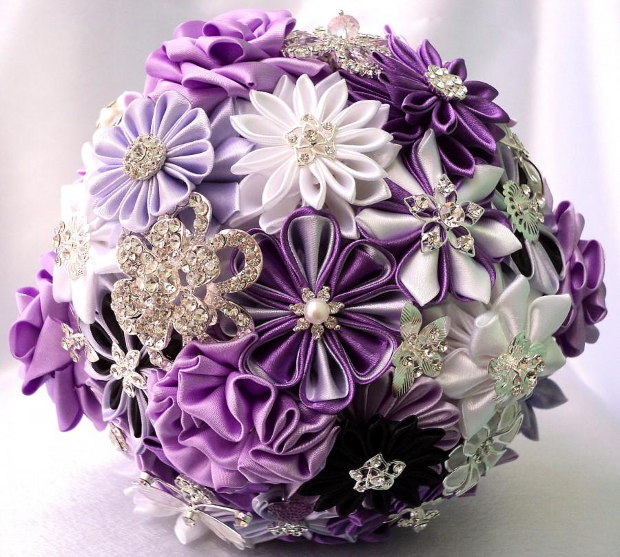 Mariage - Fabric Wedding Bouquet, brooch bouquet "Lilac Charm", Purple, Dark purple, White and Light purple