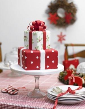 Свадьба - Wedding Cakes For Christmas Or Winter Weddings