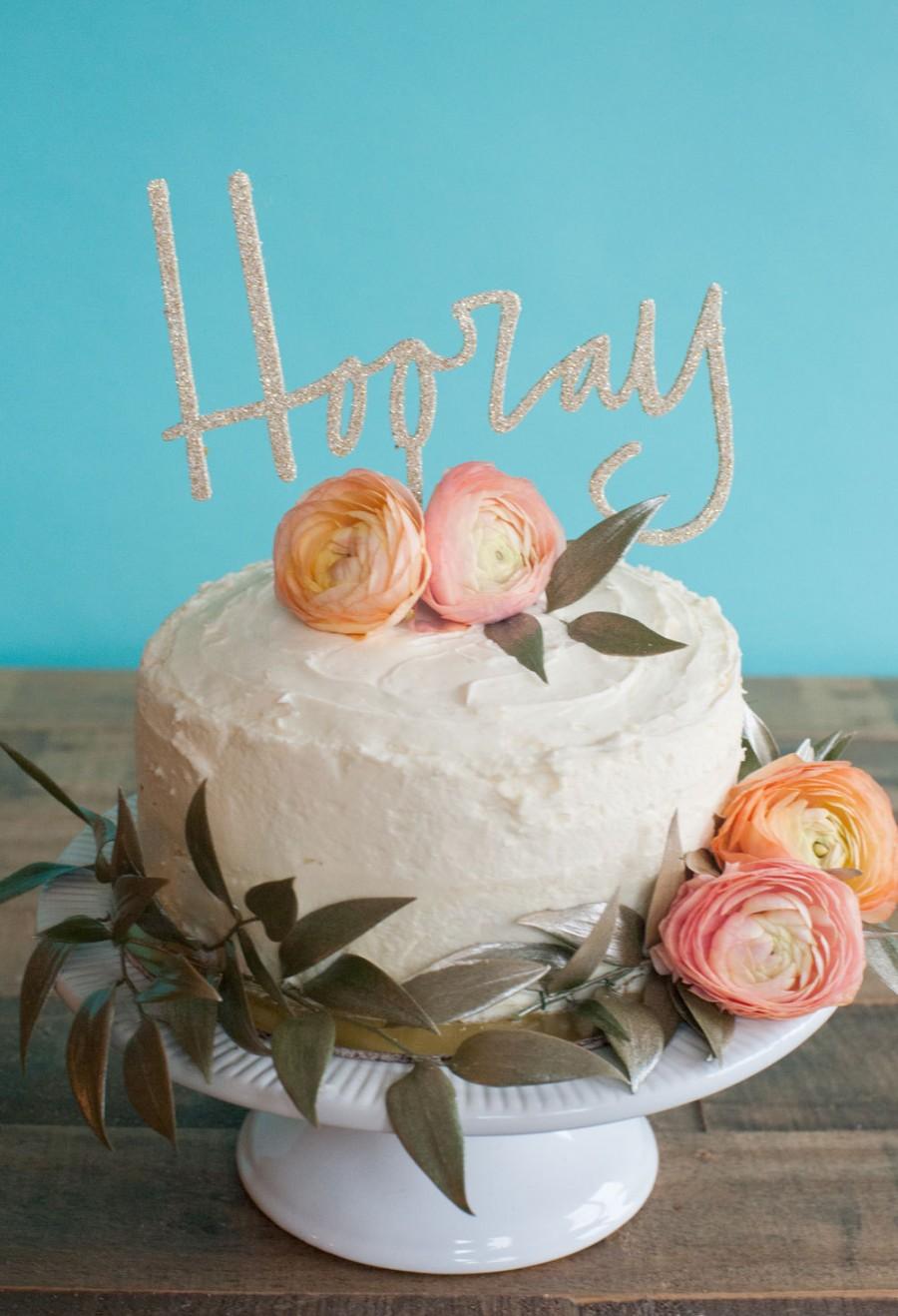 زفاف - Birthday, Annivesary or wedding cake topper - HOORAY in gold or champagne glitter or wood