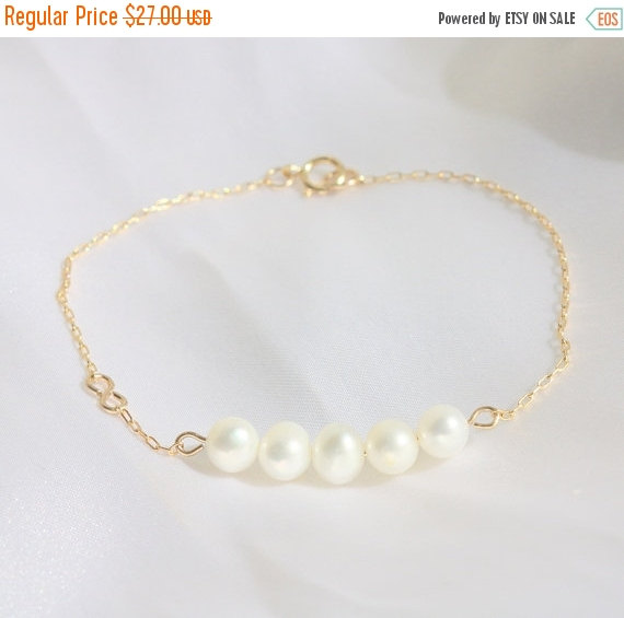 Wedding - Cyber monday sale Freshwater Pearl Bracelet, 14kt Gold Filled Bracelet, Gift for Her