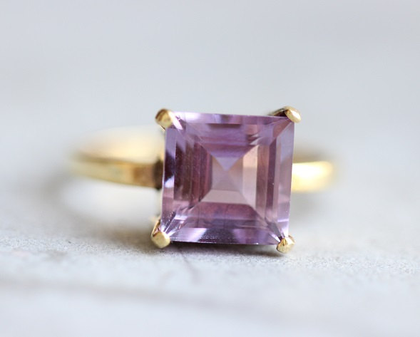 Wedding - 18K Gold Amethyst ring - Natural Amethyst Ring - Engagement ring - Artisan ring - February birthstone - Prong set ring - Gift for her