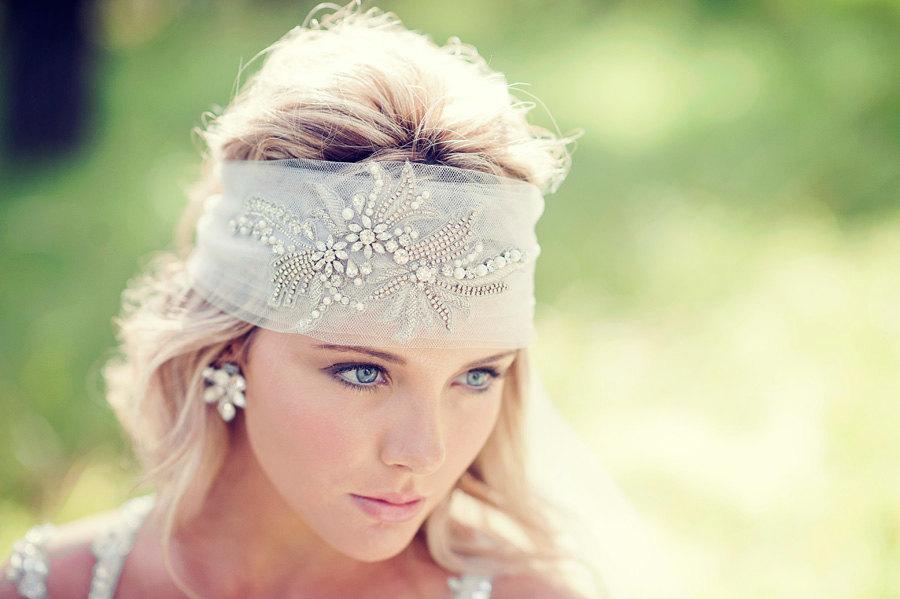 زفاف - Bridal Headpiece - Crystal & Pearl Boho Veil - Made to Order
