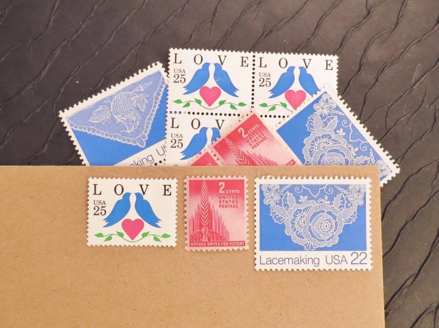 Hochzeit - LOVE Birds .. Lace .. UNused Vintage Postage Stamps  .. post 5 letters