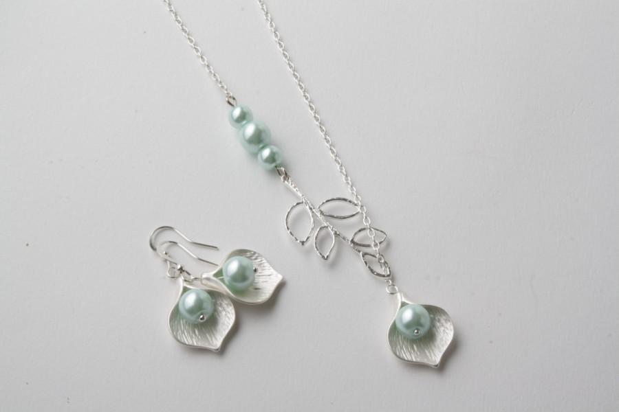 زفاف - Mint Bridesmaid necklace - Silver calla lily necklace - mint wedding - delicate necklace- made of honnor gift - mint necklace - Canada