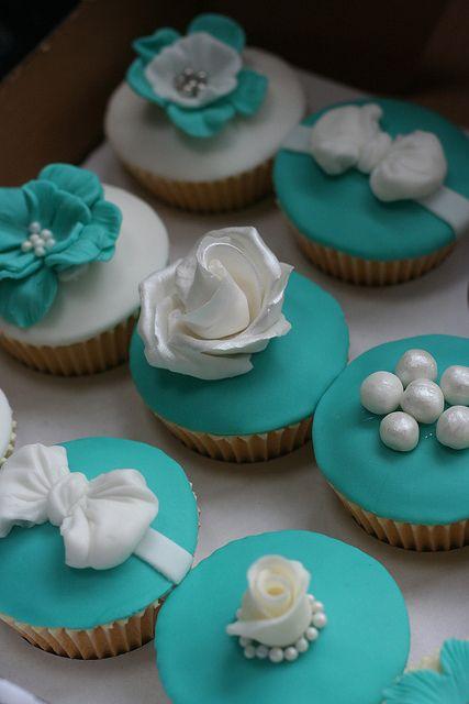Hochzeit - Tiffany Style Cupcakes «  The Cupcake Blog
