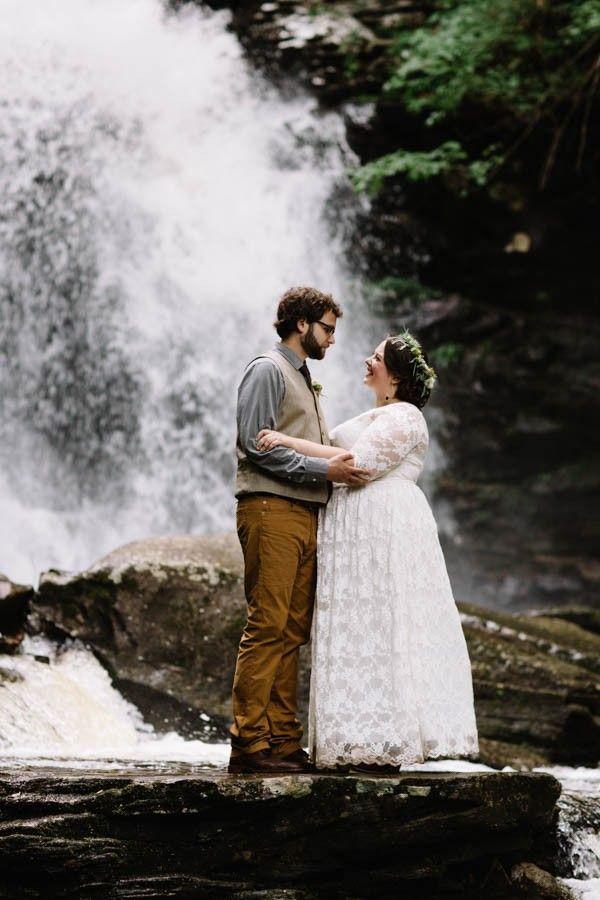 Свадьба - Earthy Forest Elopement At Ricketts Glen State Park