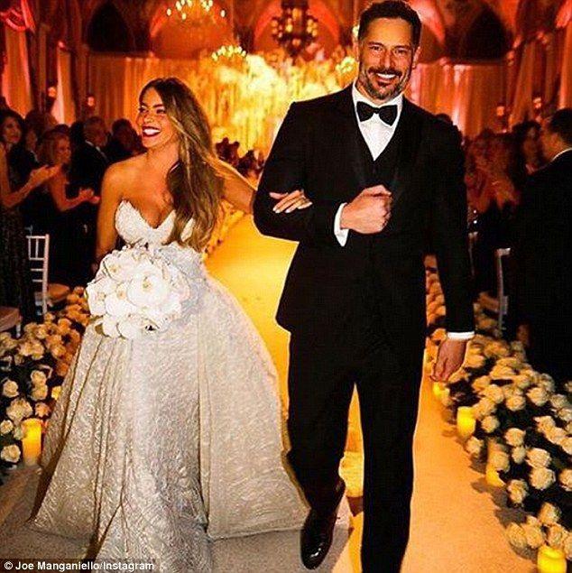 Mariage - Sofia Vergara Shares Stunning Pictures As New Bride