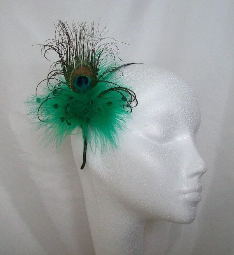 Mariage - Dainty Mini Single Peacock Feather Fascinator Comb - Many Colors Custom Made to Order