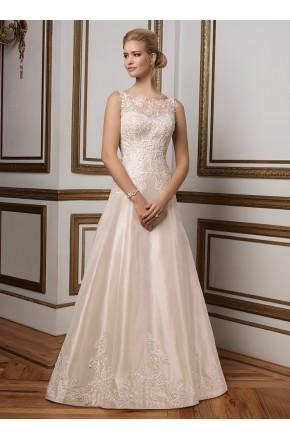 Hochzeit - Justin Alexander Wedding Dress Style 8831