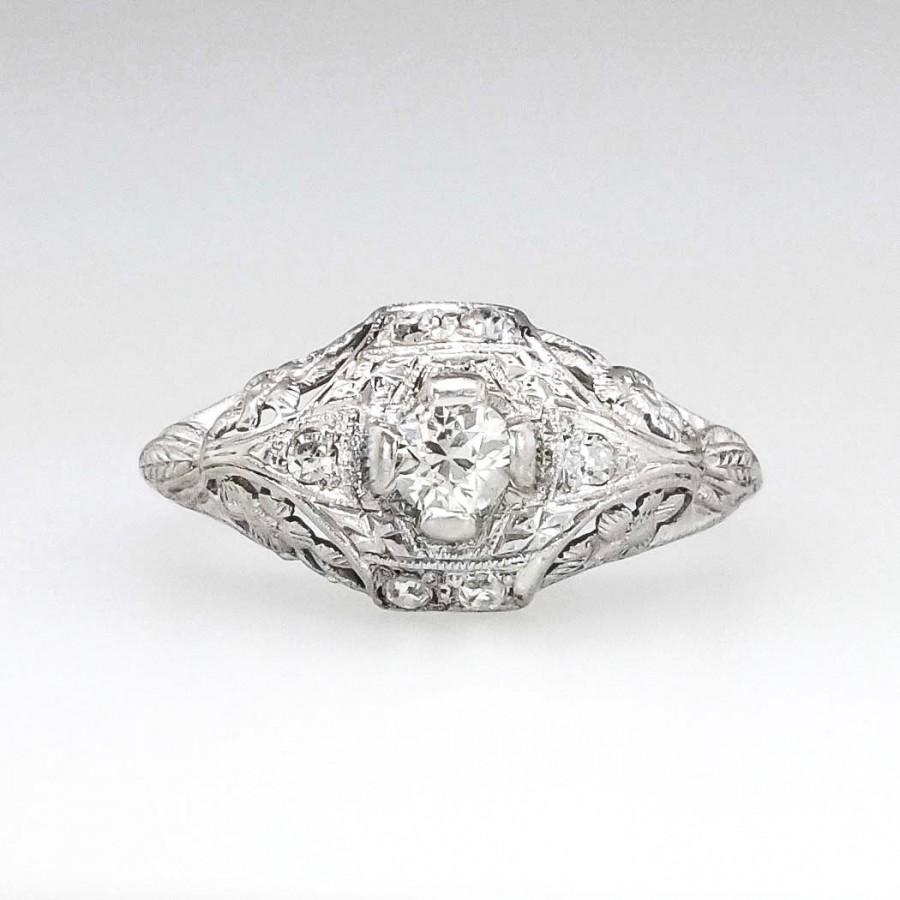 زفاف - SALE Platinum Edwardian .27ct t.w. Old European Cut Floral Filigree Engagement Ring