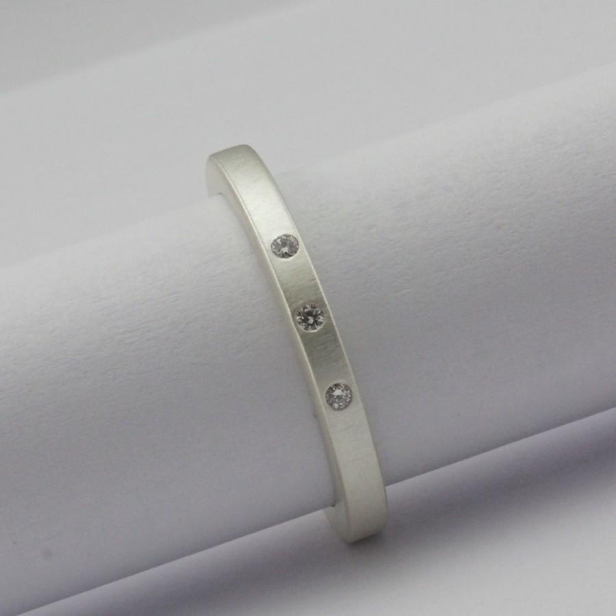 زفاف - Three Diamond Ring - Matte Finish Sterling Silver - Eco Friendly - Modern Diamond Engagement Ring - Wedding Band - Wedding Ring