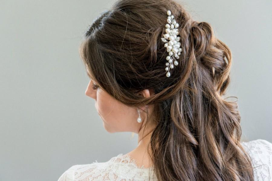 Wedding - Small Bridal Hair Comb, Freshwater Pearl Bridal Hairpiece, Bridal Hairpiece, Bridal Hair Clip