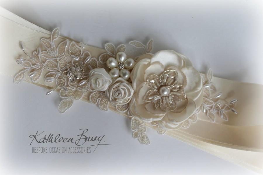 زفاف - R750 Wedding dress sash belt - floral with lace - ivory and cream
