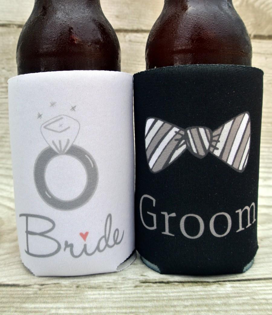 Свадьба - Bride and Groom Wedding Can Cooler Set - Engagement Gift and Wedding Shower Gift, Custom Beer Hugger, Beverage Insulators