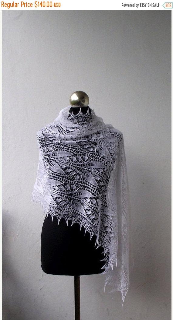 Hochzeit - Xmas Sale White shawl, hand knitted lace stole,wedding cobweb shawl