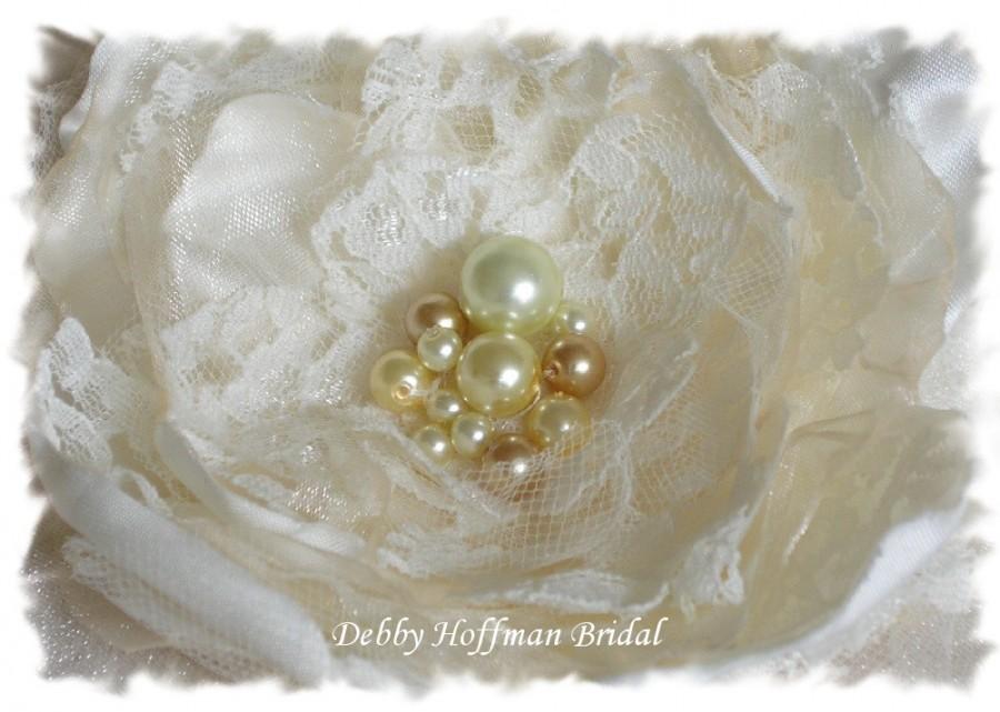 زفاف - Ivory or White and Gold Bridal Hair Flower with Pearls, Floral Hair Comb, Hair Clip, Pin, Sash Flower, No. 1012FSP, Wedding Hair Accessories