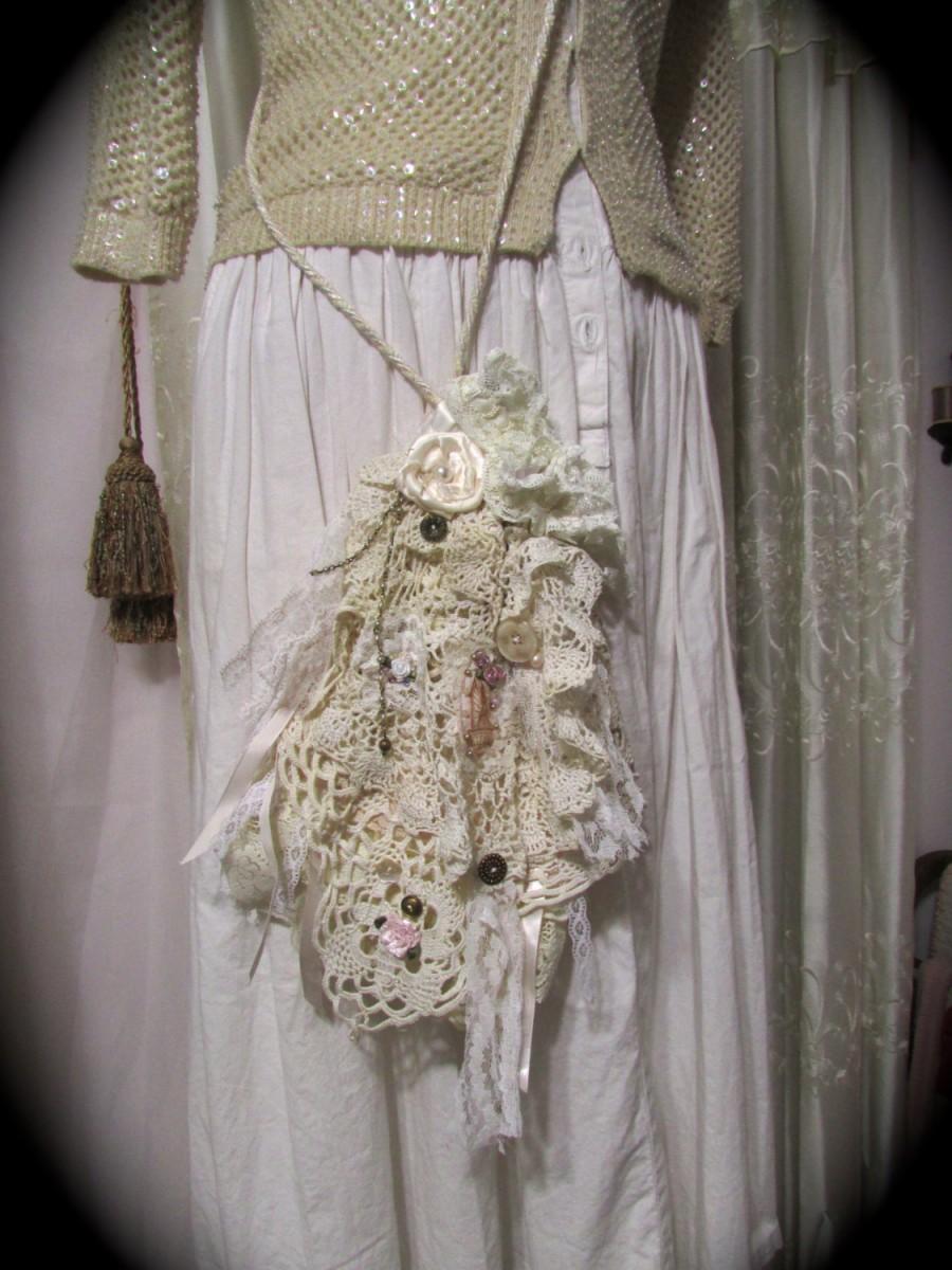 زفاف - Bridal Reticule Pouch, shabby n chic cottage bag, vintage embellished romantic layered doilies lace beads, handmade white ivory wedding bag