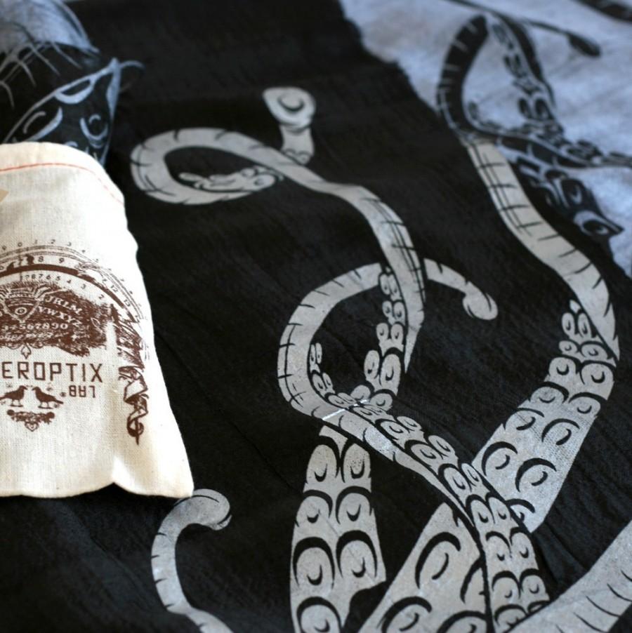 Свадьба - Sucker octopus scarf. Choose silver or black hand silkscreened woven silk.