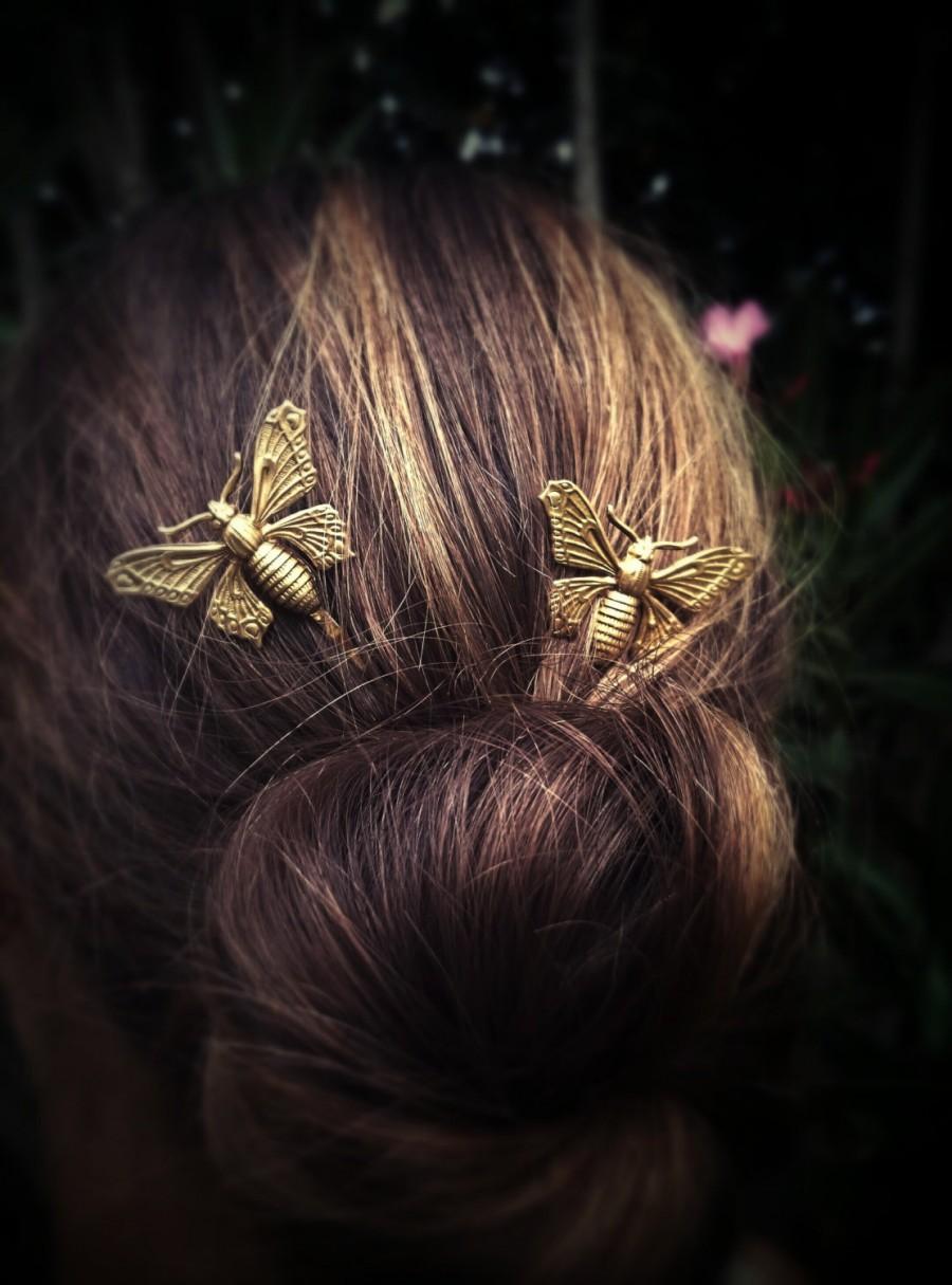 Свадьба - Butterfly Hair Pins Gold Butterfly Bobby Pins Brass Hair Pins Butterfly Hair Clips