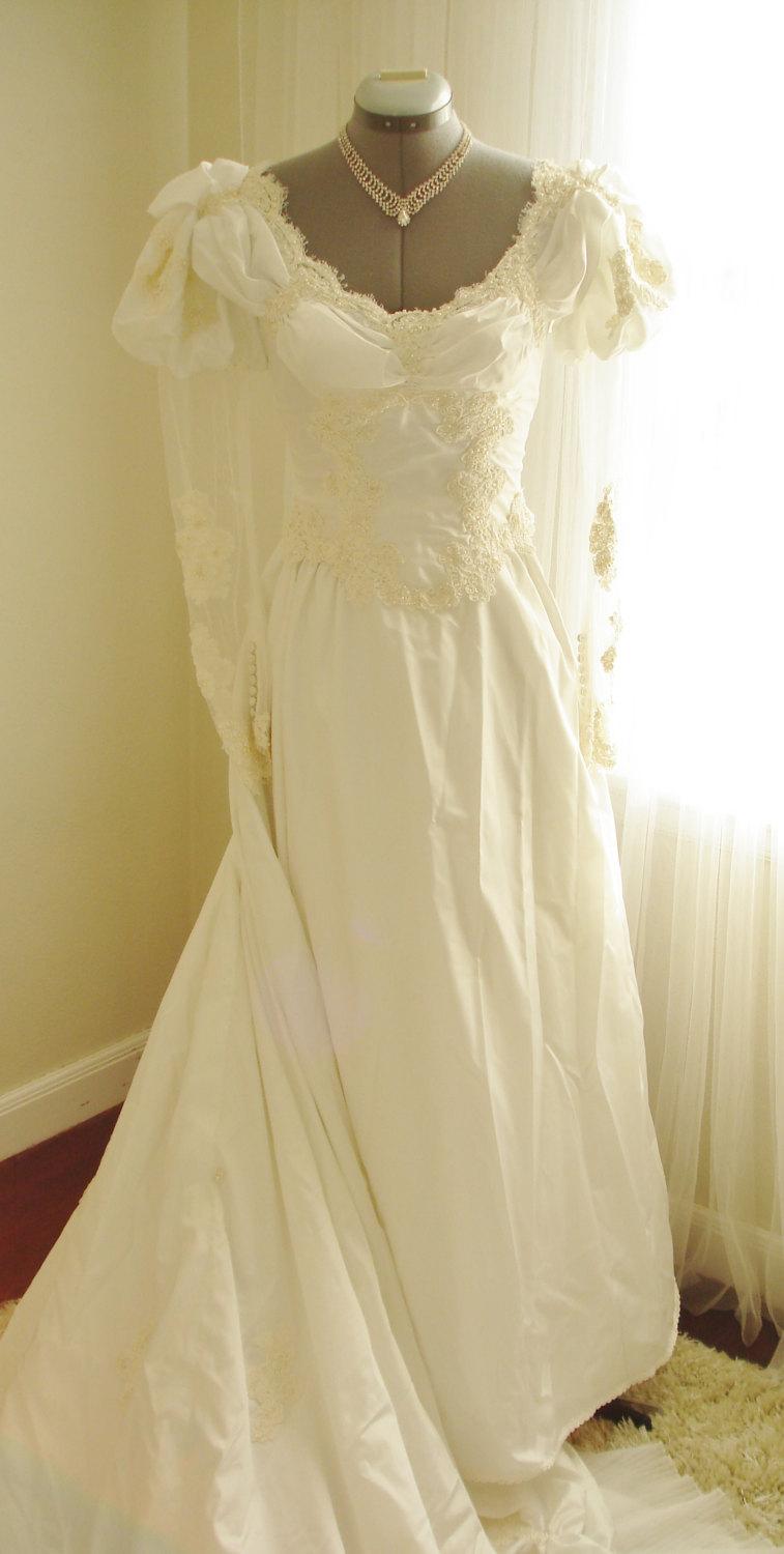 Wedding - Designer Vintage William Cahill Ruched Bodice with Lace and Beading Grand Skirt
