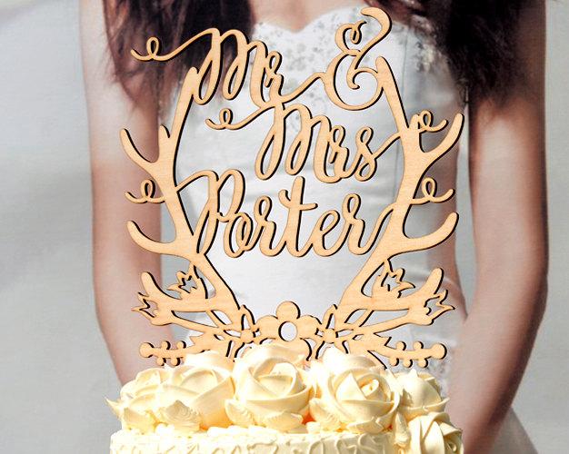 Свадьба - Personalized Last Name Wedding Cake Topper, Custom Linden Wood Mr and Mrs Cake Topper, Personalized with YOUR Last Name #116