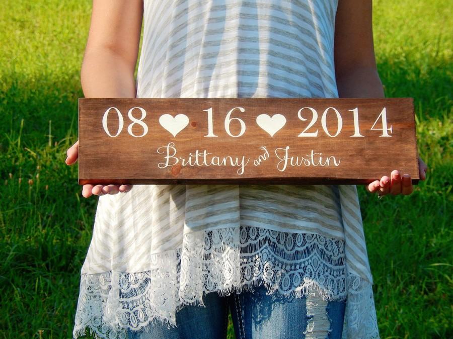 Mariage - Wedding Date Sign - Wooden Wedding Name Sign - Save the Date Prop - Wedding Photo Prop - Bridal Shower Gift - Rustic Wedding - Wedding Gift