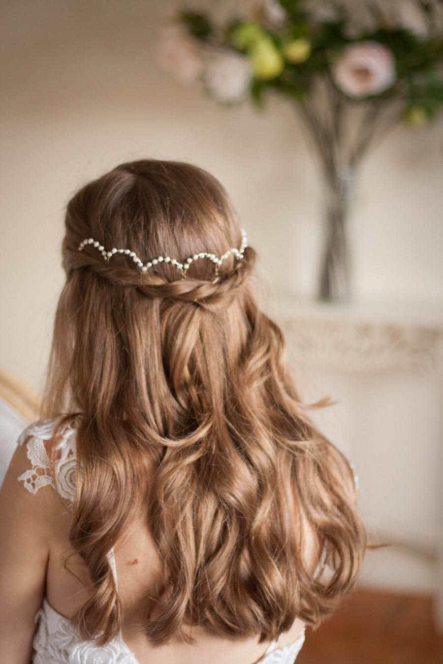 Свадьба - Scalloped Fresh Water Pearl Halo, Pearl Headpiece, Pearl Tiara, bridal crown, bridal headpiece, pearl halo, bridal circlet, silver #137